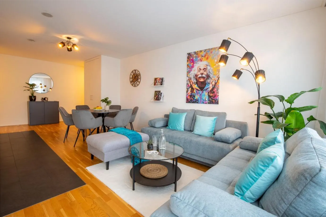 Special Einstein I Apartment Basel, Messe Kleinbasel 10-Star